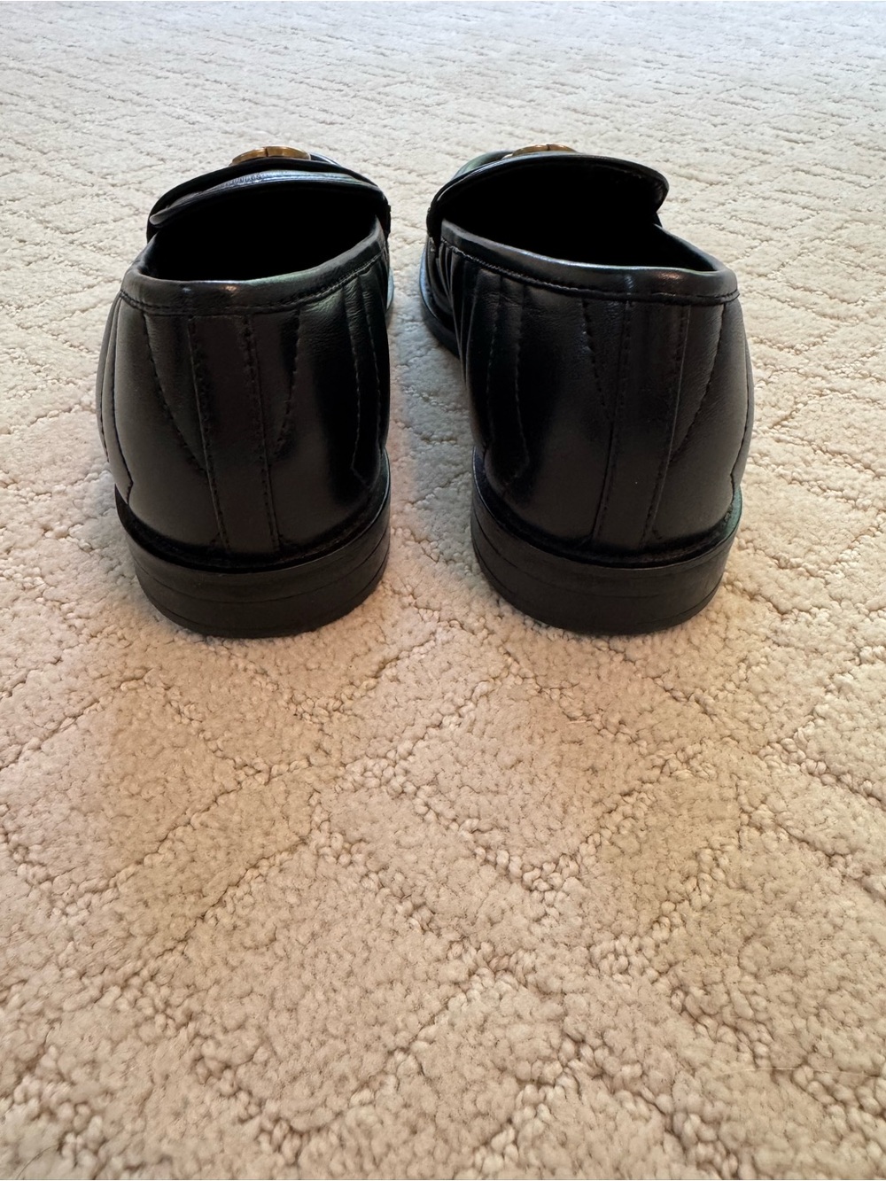 Gucci Black Quilted Leather GG Logo Slip-On Loafers. True to Size - Picture 4 of 6